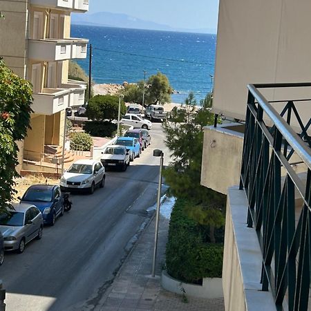 Chios Town Apartment - Heart Of Chios Town With 2 Minute Walk To The Beach Exterior photo