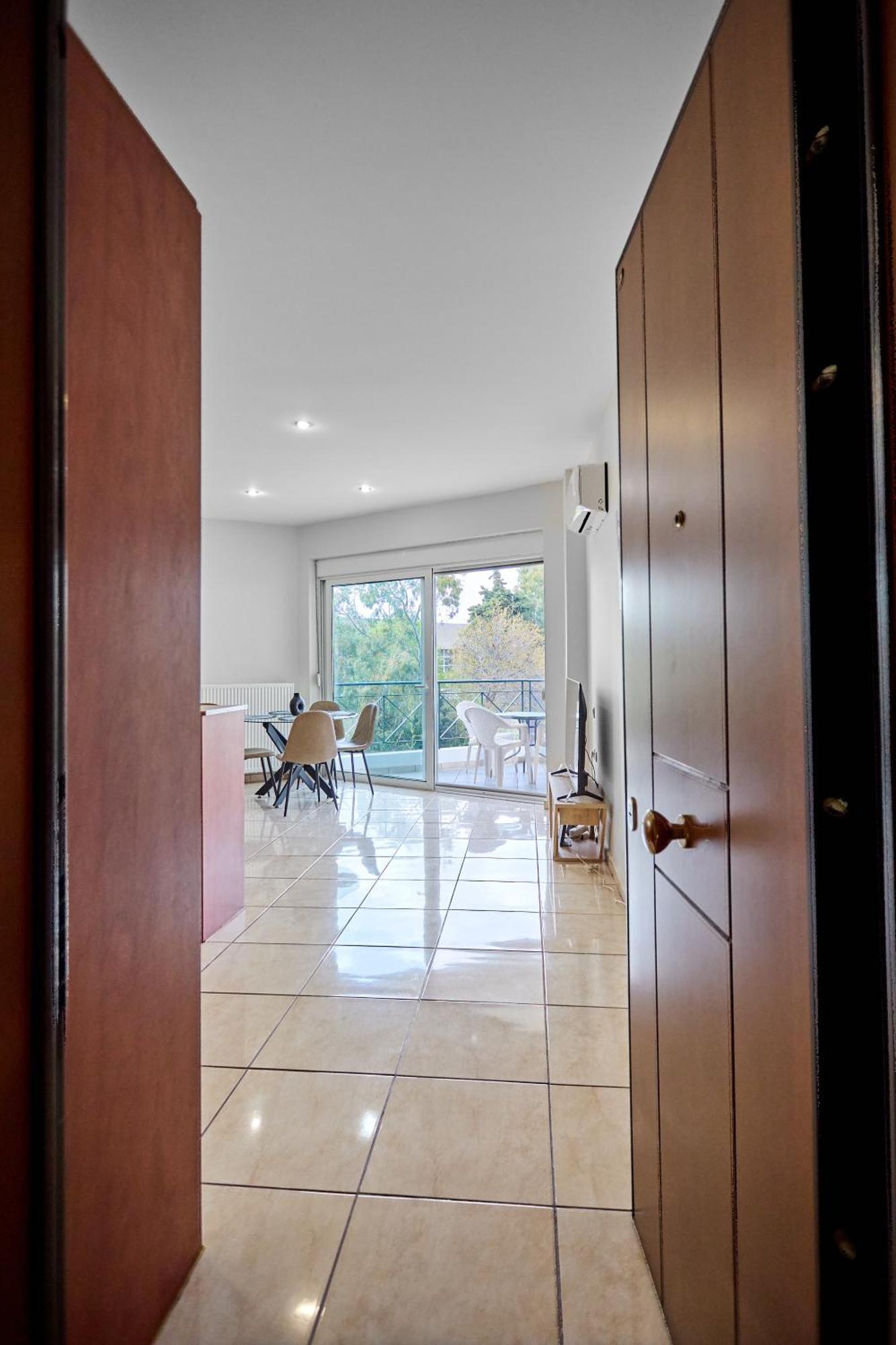 Chios Town Apartment - Heart Of Chios Town With 2 Minute Walk To The Beach Exterior photo