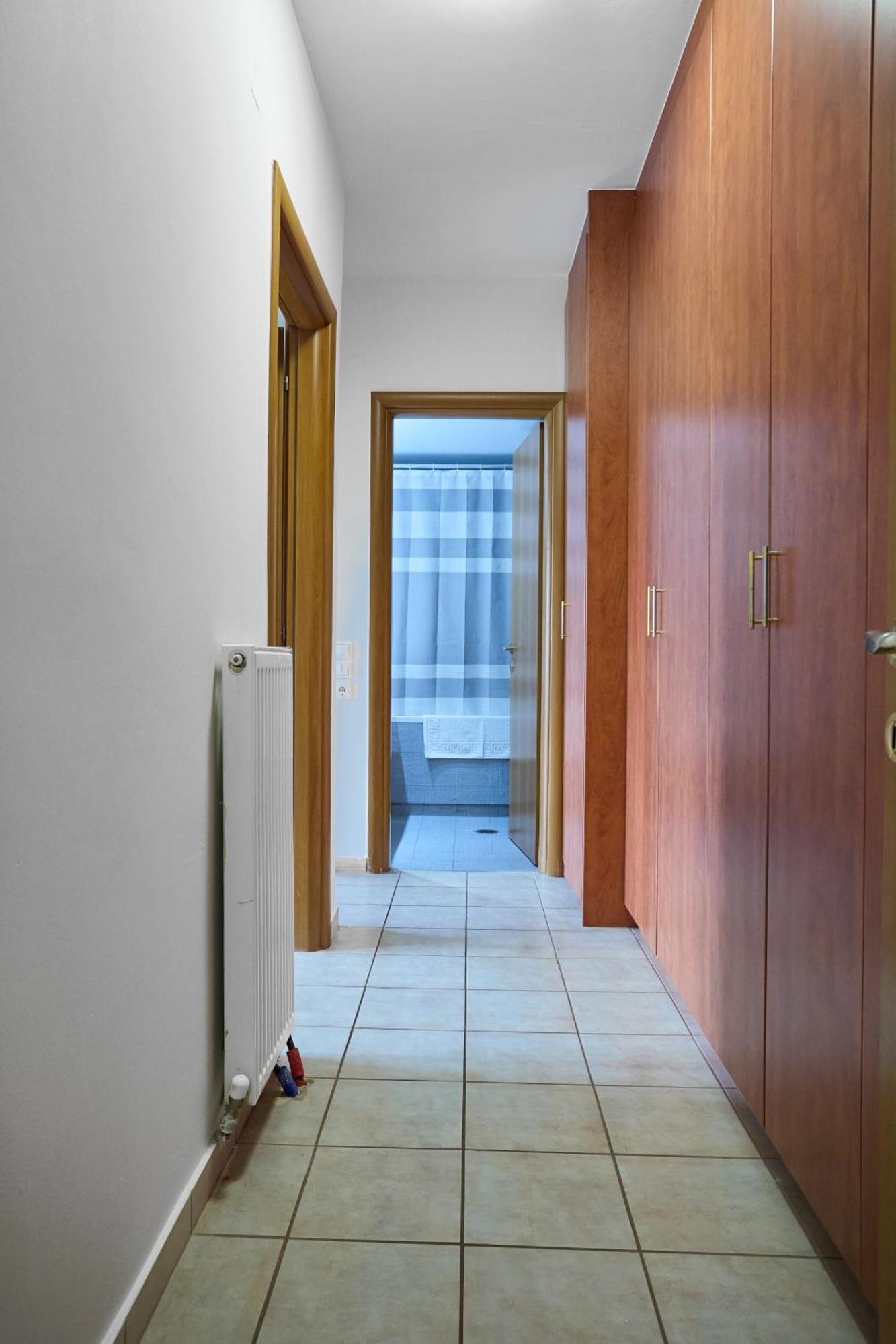 Chios Town Apartment - Heart Of Chios Town With 2 Minute Walk To The Beach Exterior photo