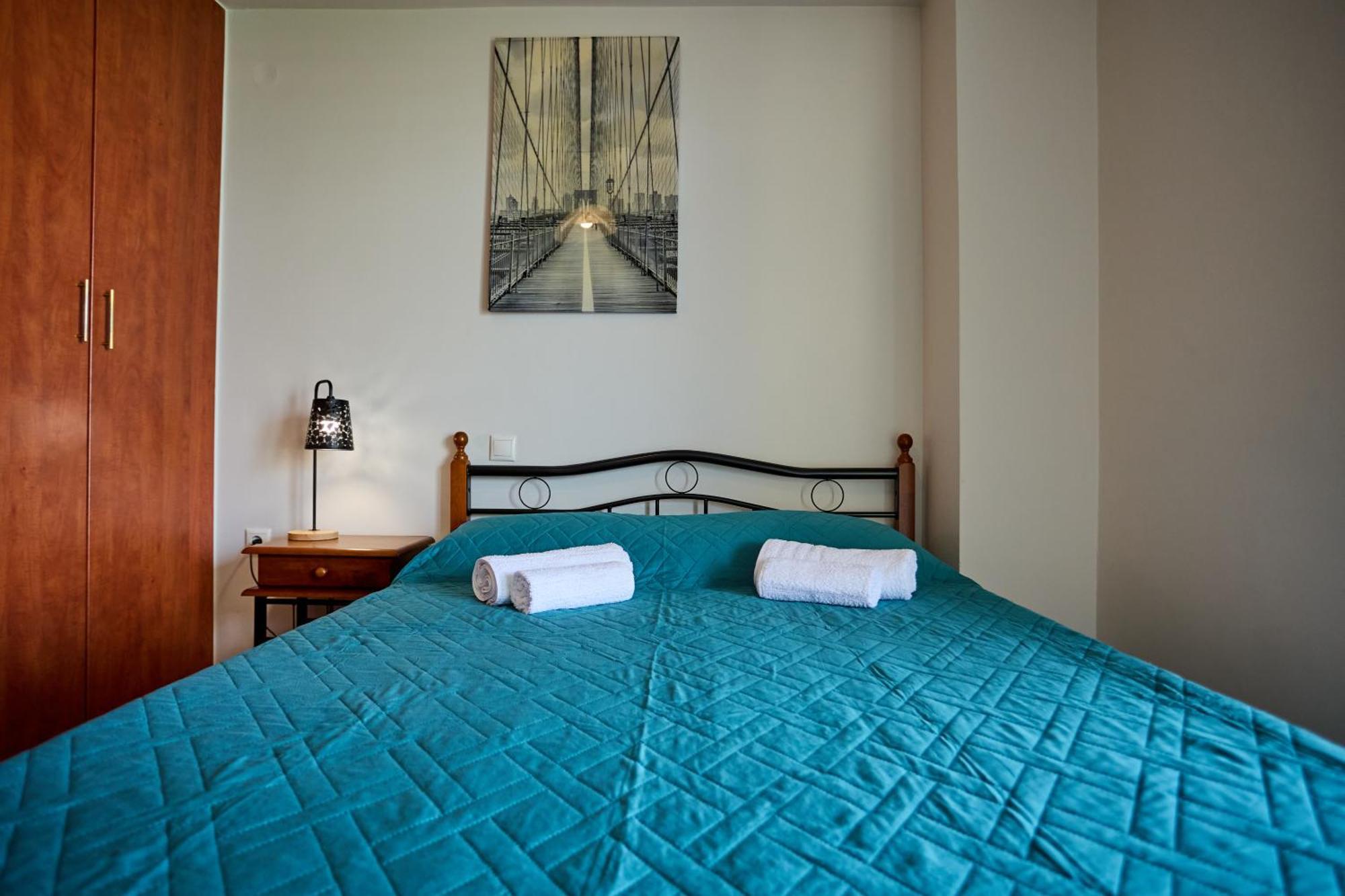 Chios Town Apartment - Heart Of Chios Town With 2 Minute Walk To The Beach Exterior photo